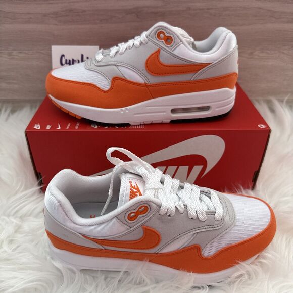 Nike Air Max Women's Size 5.5 Men's 4 Safety Orange/Grey/White DZ2628-002 New - Picture 1 of 10